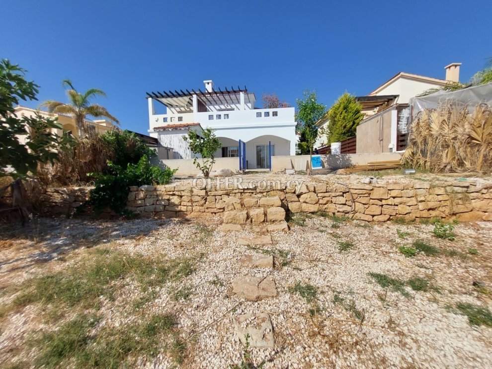 For rent 3 Bedrooms Semi Detached House in Pegeia with private swimming pool - 8