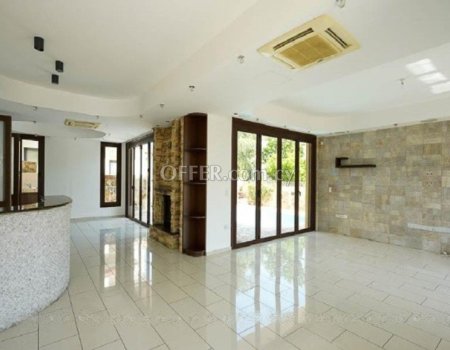 For Sale, Four-Bedroom plus Maid’s Room Detached House in Aglantzia - 4