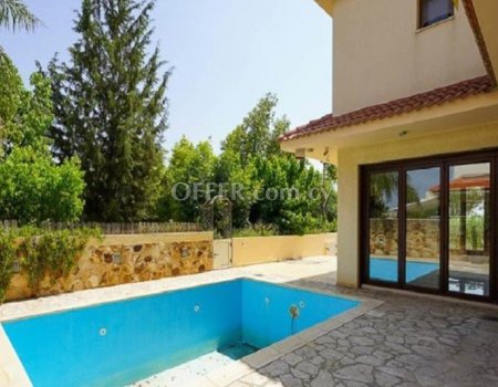 For Sale, Four-Bedroom plus Maid’s Room Detached House in Aglantzia