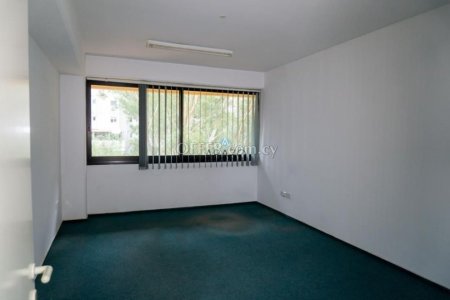 Office for Sale in Agioi Omologites, Nicosia - 2