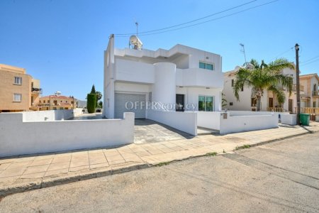 3 Bed Detached Villa for Sale in Paralimni, Ammochostos - 1