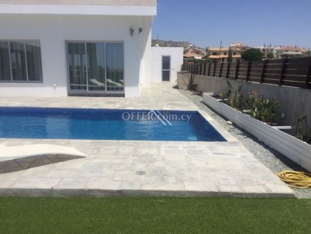 4 Bed Detached Villa for Sale in Oroklini, Larnaca - 8