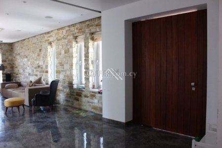4 Bed Detached Villa for Sale in Oroklini, Larnaca - 6