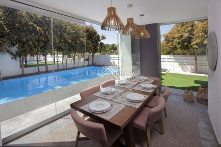 3 Bed Detached Villa for Rent in Pervolia, Larnaca - 5