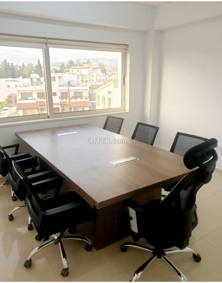 For rent office room