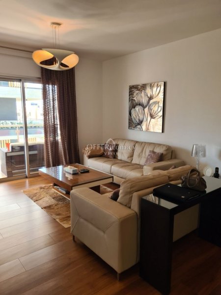 RESALE AS NEW 3 BEDROOM FULLY FURNISHED APARTMENT IN THE HEART OF THE  CITY CENTER