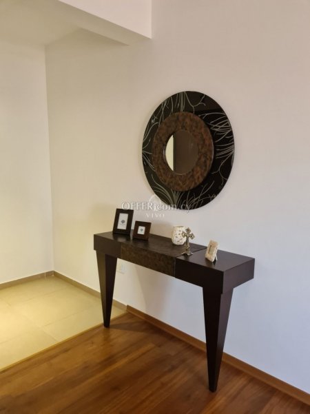 RESALE AS NEW 3 BEDROOM FULLY FURNISHED APARTMENT IN THE HEART OF THE  CITY CENTER - 8