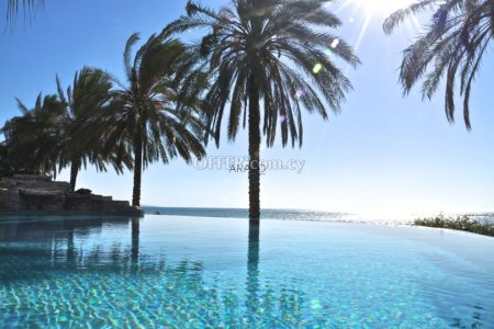 6 Bed Detached Villa For Rent in Dekelia, Larnaca