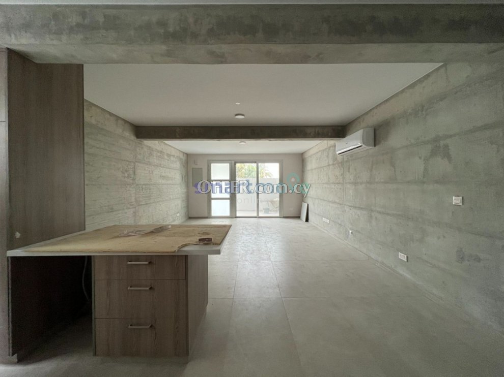 3 + 1 Bed Semi Detached Villa For Rent Limassol - 9