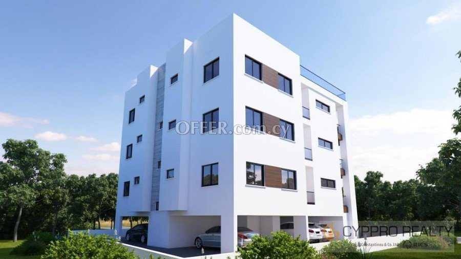 2 Bedroom Penthouse with Roof Garden in City Centre - 2
