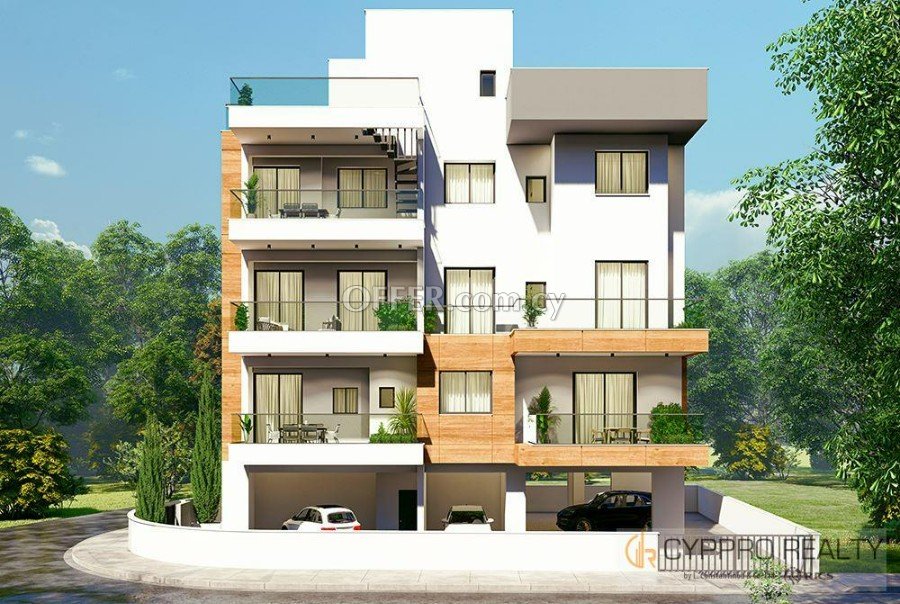 4 Bedroom Penthouse with Roof Garden in Zakaki - 1