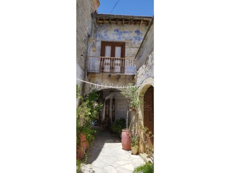 Old traditional village stone house for sale in Kato Drys - 1