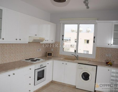 2 Bedroom Apartment in Universal Area - 4