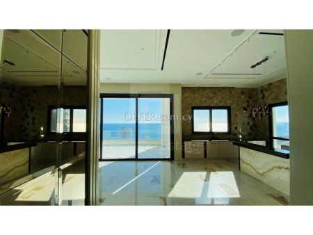 Unique large penthouse for sale in Agios Tychonas tourist area - 10