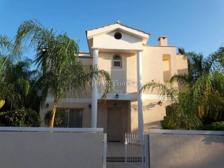 Detached Villa in Cape Greco