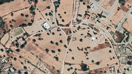 Land Parcel 3281 sm in Kivides, Limassol - 1