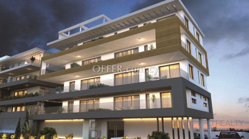 3 Bedroom Penthouse with Roof Garden in Larnaca - 8