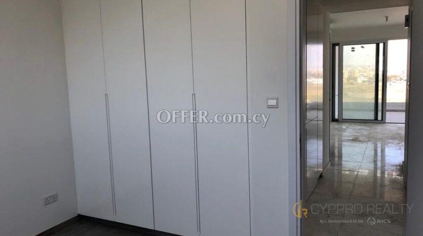 2 Bedroom Penthouse with Roof Garden in Larnaca - 3