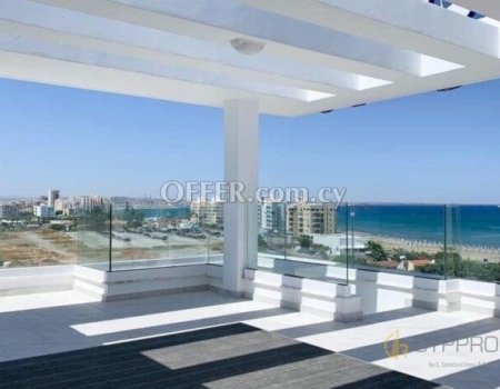 2 Bedroom Penthouse with Roof Garden in Larnaca