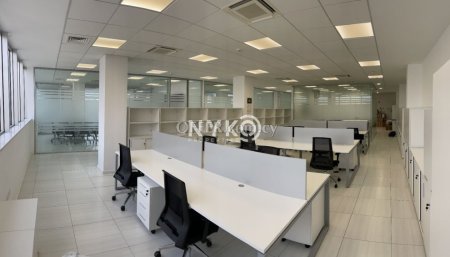310 sqm office space - 19