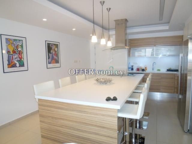 2 Bedroom Penthouse For Rent Limassol - 9