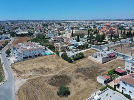 Share of Residential Field in a great location in Paralimni