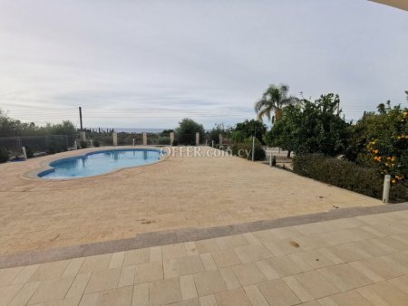 Beautifuk Villa with fantastic views in Pegeia - 8