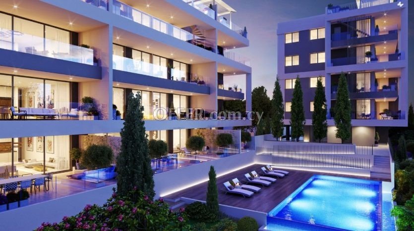 3 Bedroom Apartment with Panoramic Views of the Limassol and Sea - 8