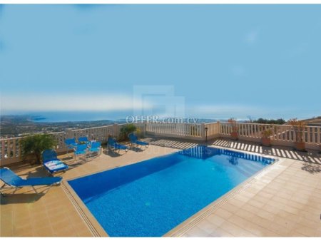 New Six bedroom villa for sale on top of Peyia Hills of Paphos - 1