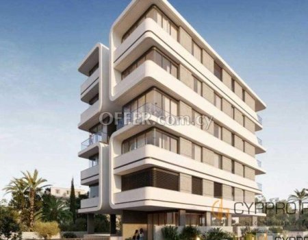Beachfront 3 Bedroom Penthouse with Pool in Limassol - 2
