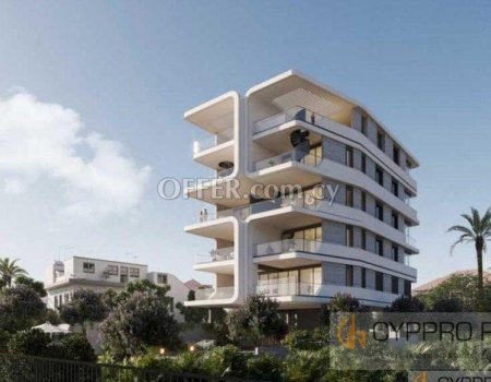 Beachfront 3 Bedroom Penthouse with Pool in Limassol - 3