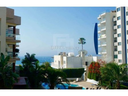 One bedroom apartment with sea view in Germasogeia tourist area