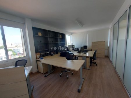 COMFORTABLE OFFICE SPACE 107 SQM CLOSE TO MAKARIOS AVENUE