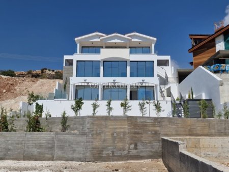 Luxury New Villa For Rent in Paphos - 1