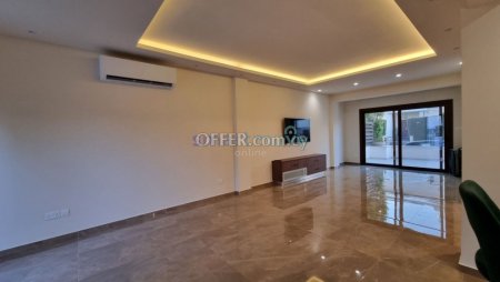 5 Bedroom Semi Detached House For Rent Limassol - 9