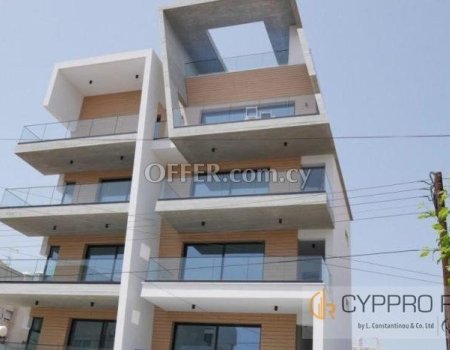 Whole Floor 3 Bedroom Apartment in Agios Nikolaos