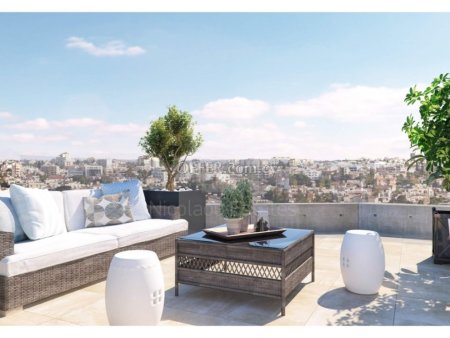 Luxury 2 bedroom penthouse with sea view roof garden for sale in Larnaca - 2