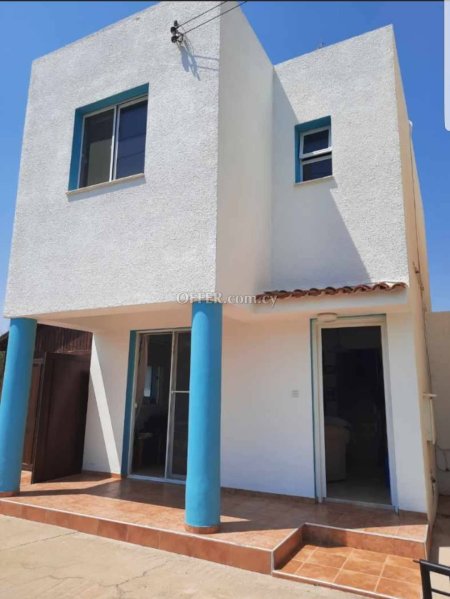 New For Sale €165,000 Maisonette 2 bedrooms, Semi-detached Oroklini (Voroklini) Larnaca