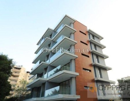 3 Bedroom Penthouse in Neapoli