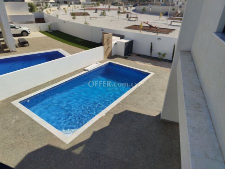 3 Bedroom House for Rent in Protaras - 18