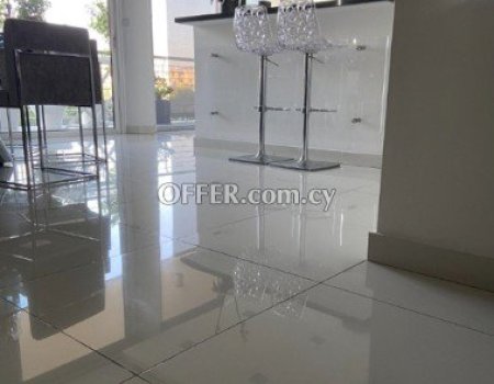 For Sale, Modern and Luxury Three-Bedroom plus Maid’s Room Apartment in Strovolos - 7