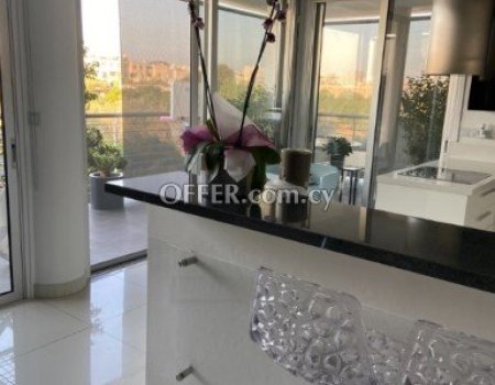 For Sale, Modern and Luxury Three-Bedroom plus Maid’s Room Apartment in Strovolos - 8
