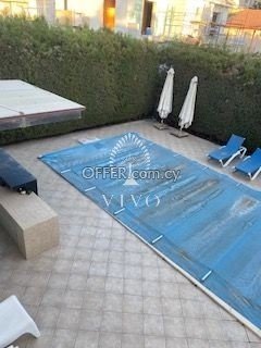 AMAZING FIVE PLUS ONE BEDROOMS DETACHED VILLA IN WALKING DISTANCE TO THE BEACH - 3