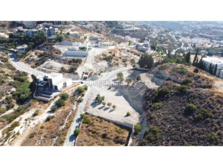 Residential plot for sale in Agios Tychonas - 5