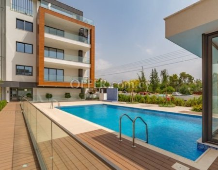 Luxury 3 bedroom apartment in Germasogeia - 1