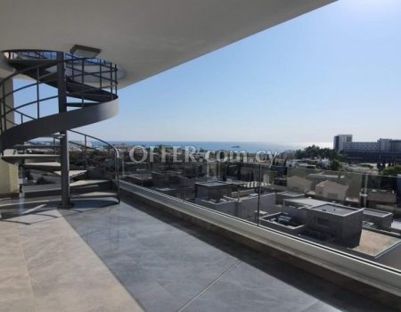 Brand New 3 Bedroom Apartment in Agios Tychonas Area - 1