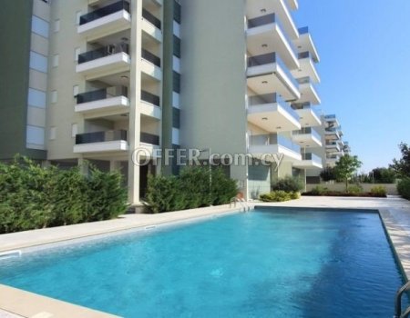 Brand New 3 Bedroom Apartment in Agios Tychonas Area - 9