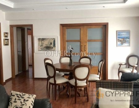 3 Bedroom Apartment in Neapoli