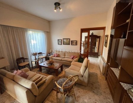 For Sale, Three-Bedroom Detached House in Strovolos - 1