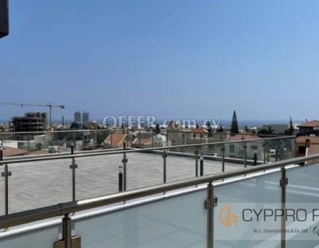3 Bedroom Penthouse with Pool in Germasogeia - 7